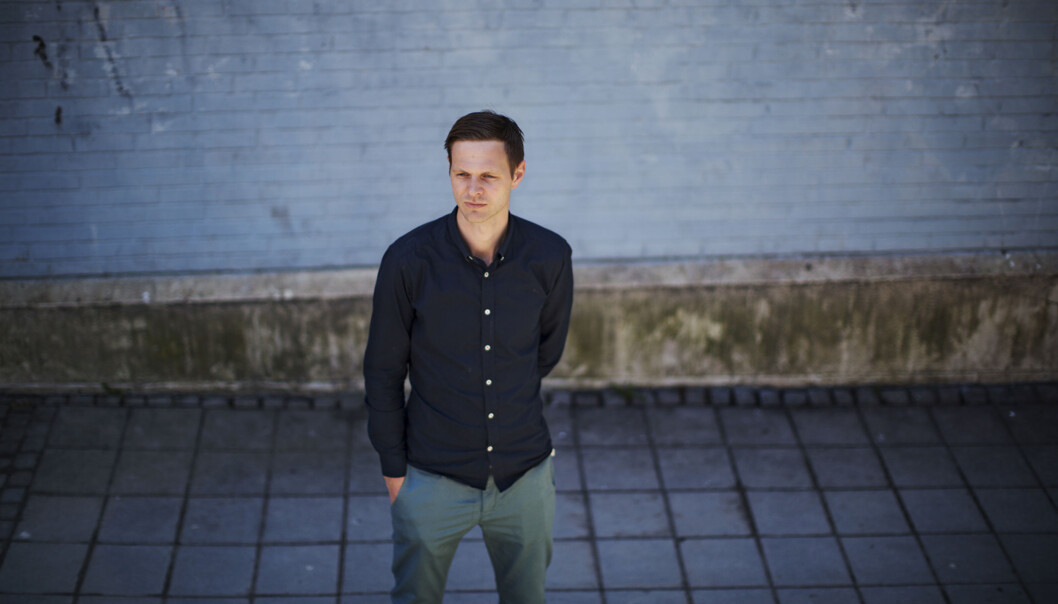 Torbjørn Graff Hugo klaget VG inn for PFU etter oppslaget «Fikk 24 millioner av UD - Ga konsulent jobb». Han fikk ikke medhold. Torbjørn er fotografert utenfor sitt hjem på Grønland i Oslo. Foto: Andrea Gjestvang Torbjørn Graff Hugo klaget VG inn for PFU etter oppslaget «Fikk 24 millioner av UD - Ga konsulent jobb». Han fikk ikke medhold. Torbjørn er fotografert utenfor sitt hjem på Grønland i Oslo. Foto: Andrea Gjestvang