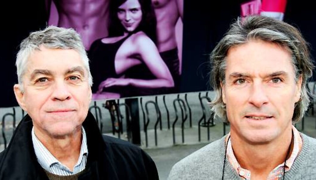 Morten Skotland Hansen og Morten Aass (t.h.) foran et eksempel på kanalens drømme-seer: ung kvinne. Foto: Birgit Dannenberg Morten Skotland Hansen og Morten Aass (t.h.) foran et eksempel på kanalens drømme-seer: ung kvinne. Foto: Birgit Dannenberg