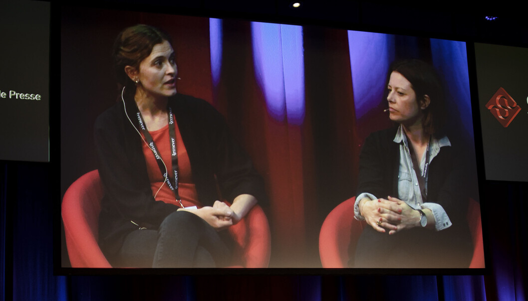Tora Bakke Håndlykken og Sarah Willand var med i en paneldebatt om mediene og #metoo. Foto: Andrea Gjestvang. Tora Bakke Håndlykken og Sarah Willand var med i en paneldebatt om mediene og #metoo. Foto: Andrea Gjestvang.