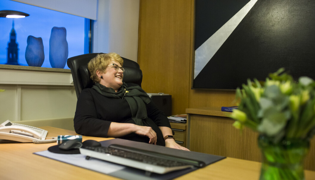 <p>Kulturminister Trine Skei Grande vil innføre nullmoms for fagblader. Men det er uklart om det vil gjelde alle. Foto: Kristine Lindebø </p> <p>Kulturminister Trine Skei Grande vil innføre nullmoms for fagblader. Men det er uklart om det vil gjelde alle. Foto: Kristine Lindebø </p>
