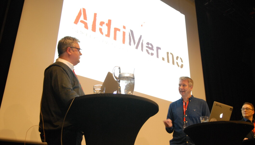 Det er en fare for å bli aktør, mener Ragnar Bøifot (til høyre) i Fremover og var kritisk til Aldrimer.nos bruk av anonyme kilder. Foto: Martin Huseby Jensen Det er en fare for å bli aktør, mener Ragnar Bøifot (til høyre) i Fremover og var kritisk til Aldrimer.nos bruk av anonyme kilder. Foto: Martin Huseby Jensen