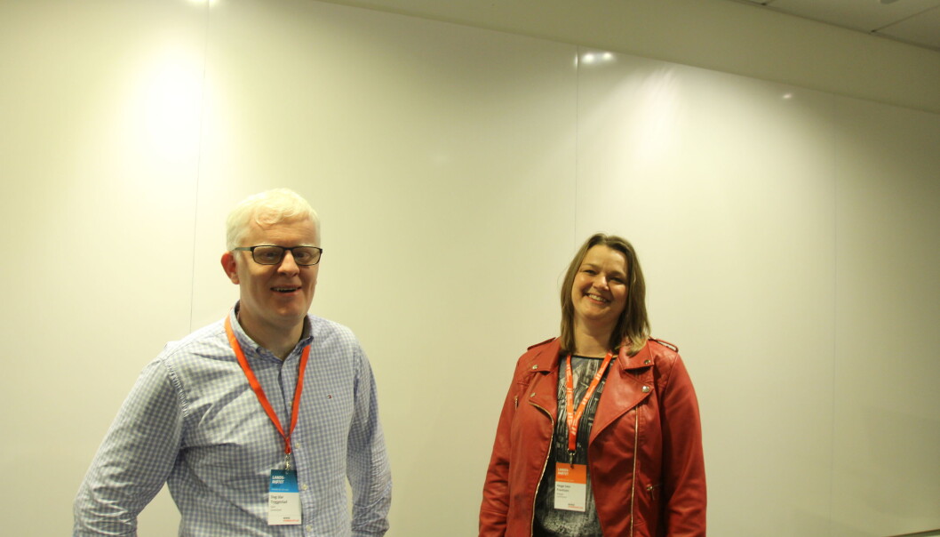 Landsstyret vedtok ny lønn for NJs lederduo, her med ryggen til, Hege Iren Frantzen og Dag Idar Tryggestad. Foto: Martin Huseby Jensen Landsstyret vedtok ny lønn for NJs lederduo, her med ryggen til, Hege Iren Frantzen og Dag Idar Tryggestad. Foto: Martin Huseby Jensen