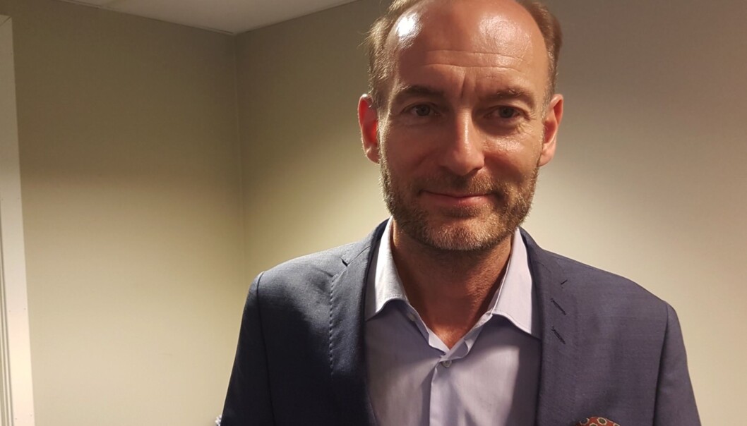 Ta kontakt! Det er Knut Olav Åmås beskjed til frilansere som ønsker støtte fra Fritt Ord. Foto: Aslaug Olette Klausen Ta kontakt! Det er Knut Olav Åmås beskjed til frilansere som ønsker støtte fra Fritt Ord. Foto: Aslaug Olette Klausen