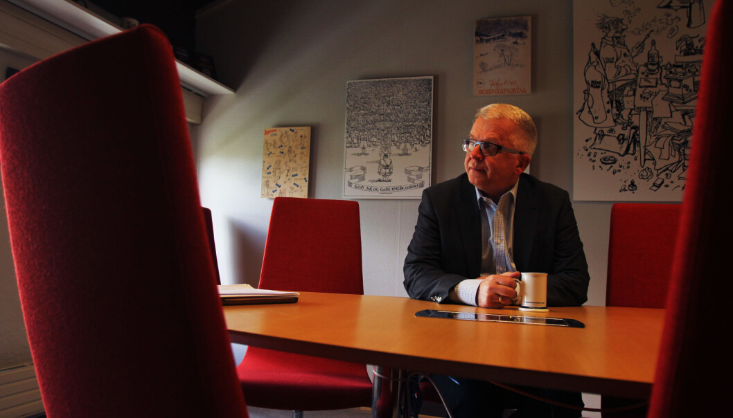 Redaktør Tor Egil Stordahl ser etter lyset i enden av tunnelen. Han har troen på at Forsvarets forum får leve videre. Foto: Martin Huseby Jensen Redaktør Tor Egil Stordahl ser etter lyset i enden av tunnelen. Han har troen på at Forsvarets forum får leve videre. Foto: Martin Huseby Jensen