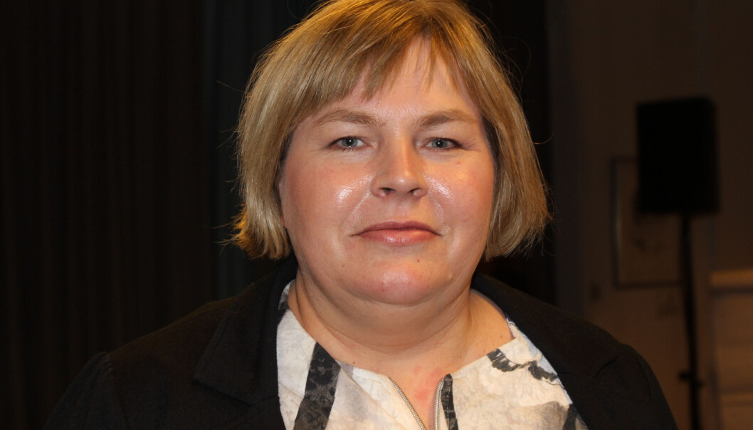 Elin Floberghagen tror norske redaktørstyrte medier har bedre kildekritikk enn før og er blitt flinkere til å sjekke fakta for å hindre falske nyheter i å slippe til. Foto: Caroline M. Svendsen Elin Floberghagen tror norske redaktørstyrte medier har bedre kildekritikk enn før og er blitt flinkere til å sjekke fakta for å hindre falske nyheter i å slippe til. Foto: Caroline M. Svendsen