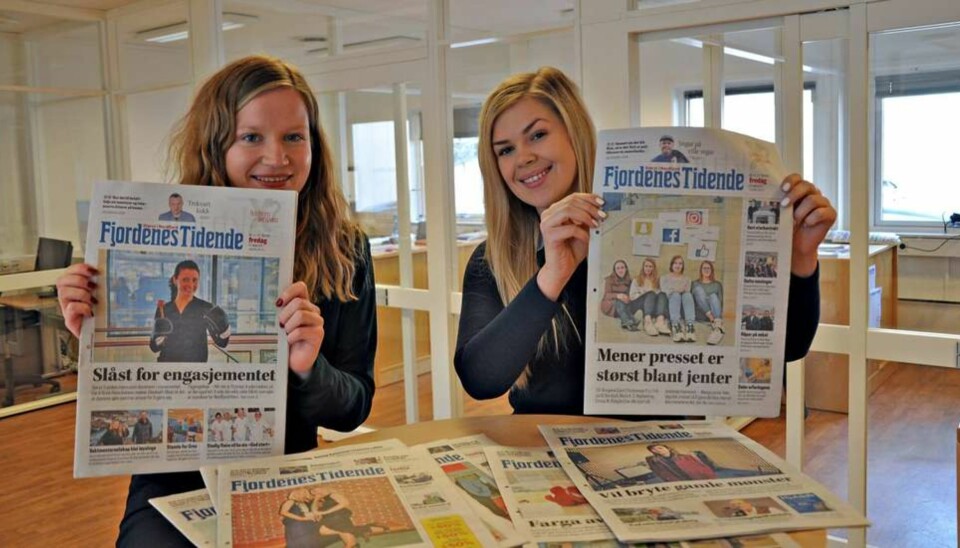 Journalistene Marianne Solheim Rotihaug (t.v.) og Christina Cantero har jobbet med prosjektet i Fjordenes Tidende. Foto: Janne Weltzien Listhaug