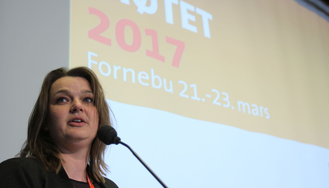 NJs leder Hege Iren Frantzen under vårens landsmøte. Arkivfoto Journalisten NJs leder Hege Iren Frantzen under vårens landsmøte. Arkivfoto Journalisten