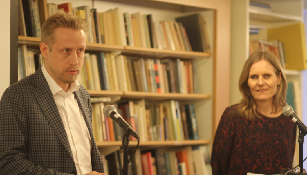 Ansvarlig redaktør Kristoffer Egeberg og styreleder Helje Solberg under lanseringen av Faktisk. Foto: Angelica Hagen Ansvarlig redaktør Kristoffer Egeberg og styreleder Helje Solberg under lanseringen av Faktisk. Foto: Angelica Hagen