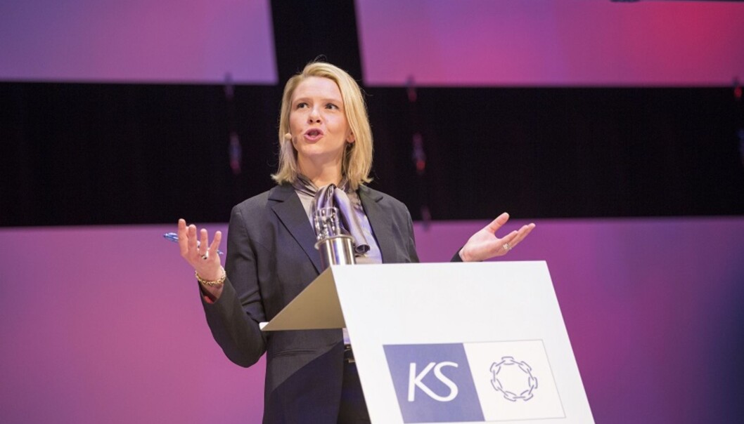 Sylvi Listhaug, her under et foredrag hos kommunesektorens organisasjon. Foto: Sondre Steen Holvik / NTB Scanpix Produksjon. Sylvi Listhaug, her under et foredrag hos kommunesektorens organisasjon. Foto: Sondre Steen Holvik / NTB Scanpix Produksjon.