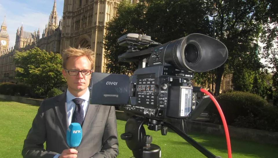 NRKs Espen Aas er eneste korrespondent igjen i London. I hans år i den britiske hovedstaden har antallet korrespondenter sunket betraktelig. Foto: Martin Huseby Jensen