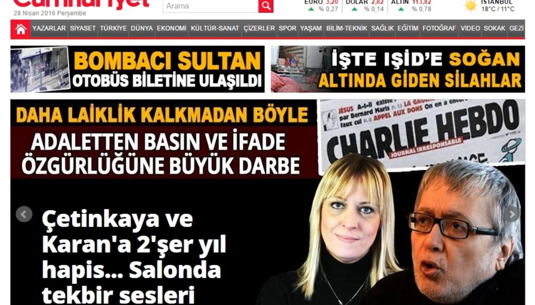 Cumhuriyet, som har vært utgitt siden 1924, er den siste regimekritiske avisen i Tyrkia. Cumhuriyet, som har vært utgitt siden 1924, er den siste regimekritiske avisen i Tyrkia.