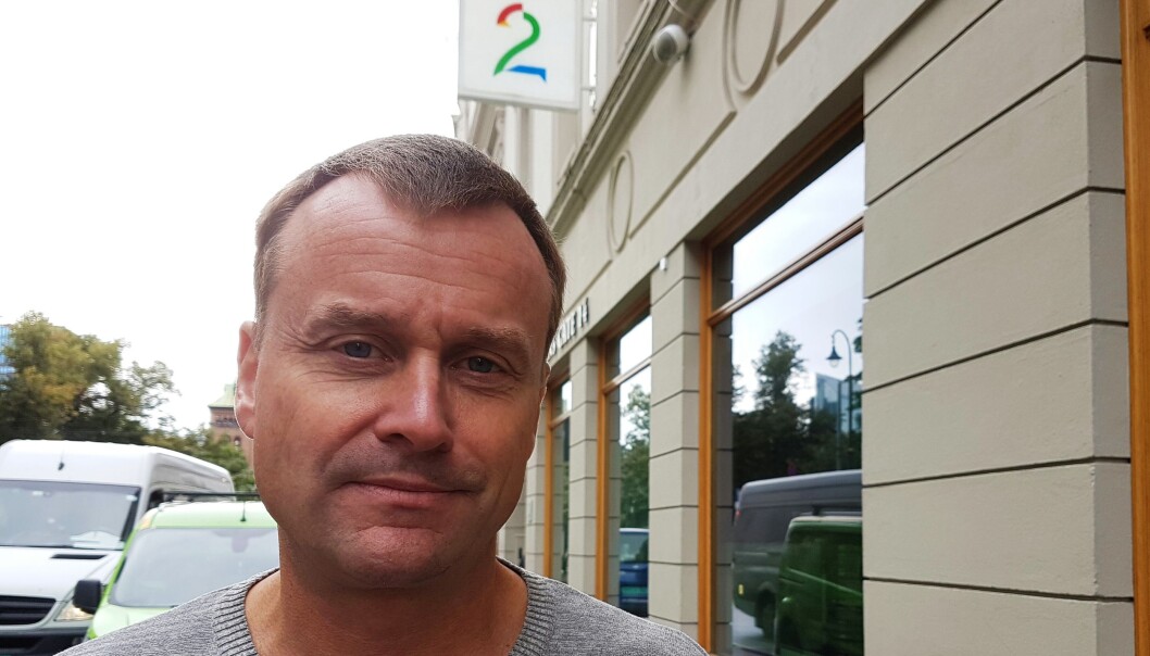 Stein Akre mener ledelsen burde sett på andre kostnader fremfor lønnskostnadene. Foto: Bjørn Åge Mossin Stein Akre mener ledelsen burde sett på andre kostnader fremfor lønnskostnadene. Foto: Bjørn Åge Mossin