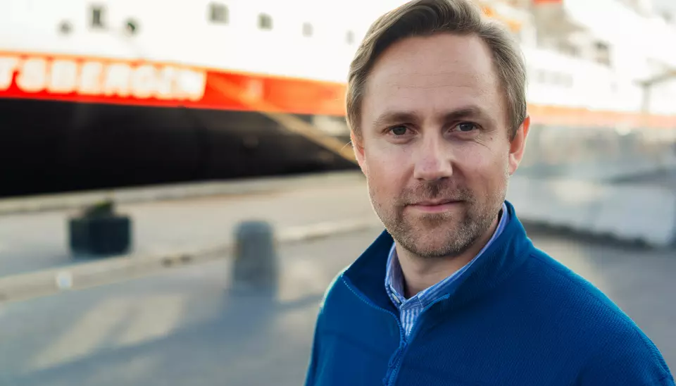 Nå skal han ikke lenger skrive om tidligere danskebåter i VG, men heller jobbe for et rederi. Rune Thomas Ege går til Hurtigruten. Foto: Hurtigruten