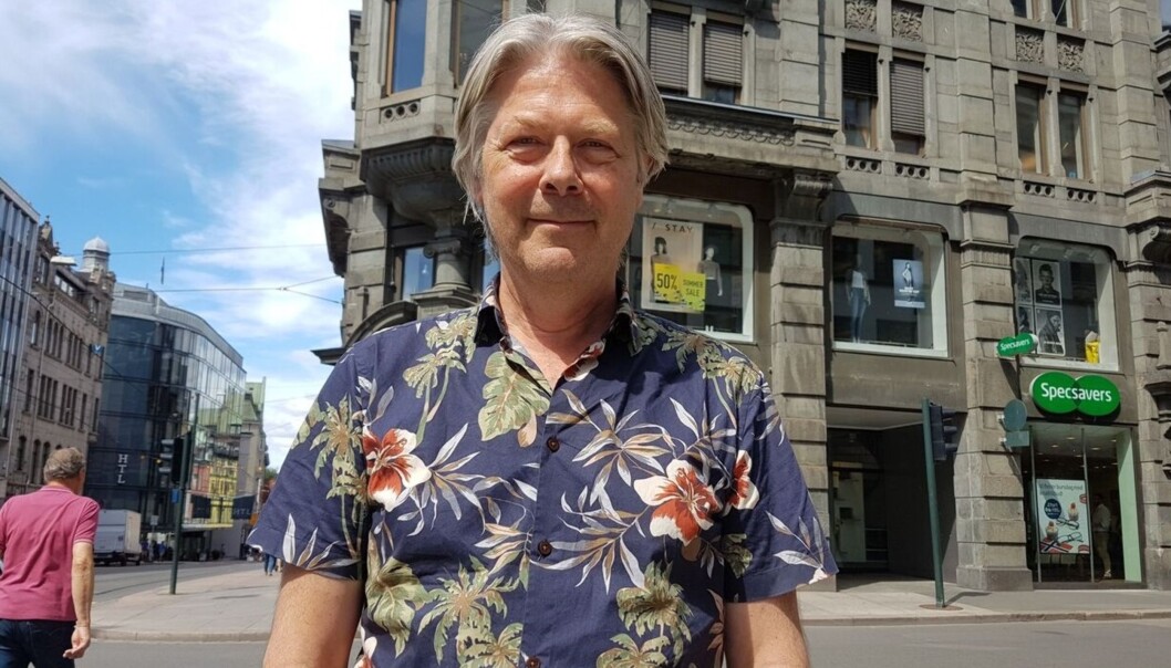 Nyhetsredaktør Erik Stephansen og Nettavisen holder til i hjørnebygningen bak, i krysset Akersgata/Grensen i Oslo sentrum. Foto: Bjørn Åge Mossin Nyhetsredaktør Erik Stephansen og Nettavisen holder til i hjørnebygningen bak, i krysset Akersgata/Grensen i Oslo sentrum. Foto: Bjørn Åge Mossin