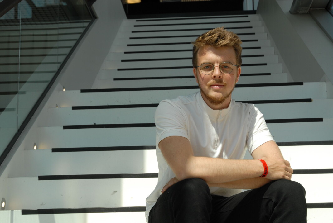 Over flere år har Kyrre Lien lest tusenvis av linjer med kommentarer på nett. Ikke bare i den norske debatten. Foto: Martin Huseby Jensen Over flere år har Kyrre Lien lest tusenvis av linjer med kommentarer på nett. Ikke bare i den norske debatten. Foto: Martin Huseby Jensen
