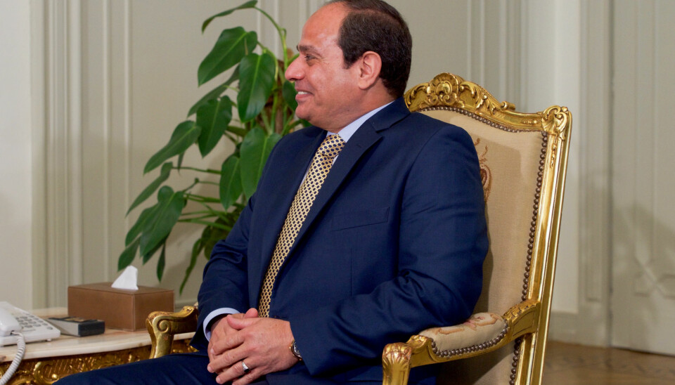 Protestene mandag var rettet mot president Abdel Fattah al-Sisi. Her er han under et møte med John Kerry i Kairo i april. Foto: Flickr/Wikimedia Commons.
