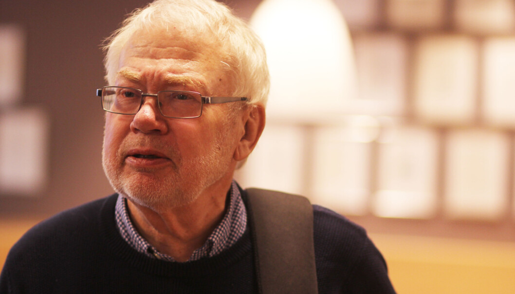 Samtidig som etterspørselen har gått ned, har prisene på papiraviser kraftig gått opp, viser en rapport fra medieforsker Sigurd Høst. Foto: Martin Huseby Jensen Samtidig som etterspørselen har gått ned, har prisene på papiraviser kraftig gått opp, viser en rapport fra medieforsker Sigurd Høst. Foto: Martin Huseby Jensen