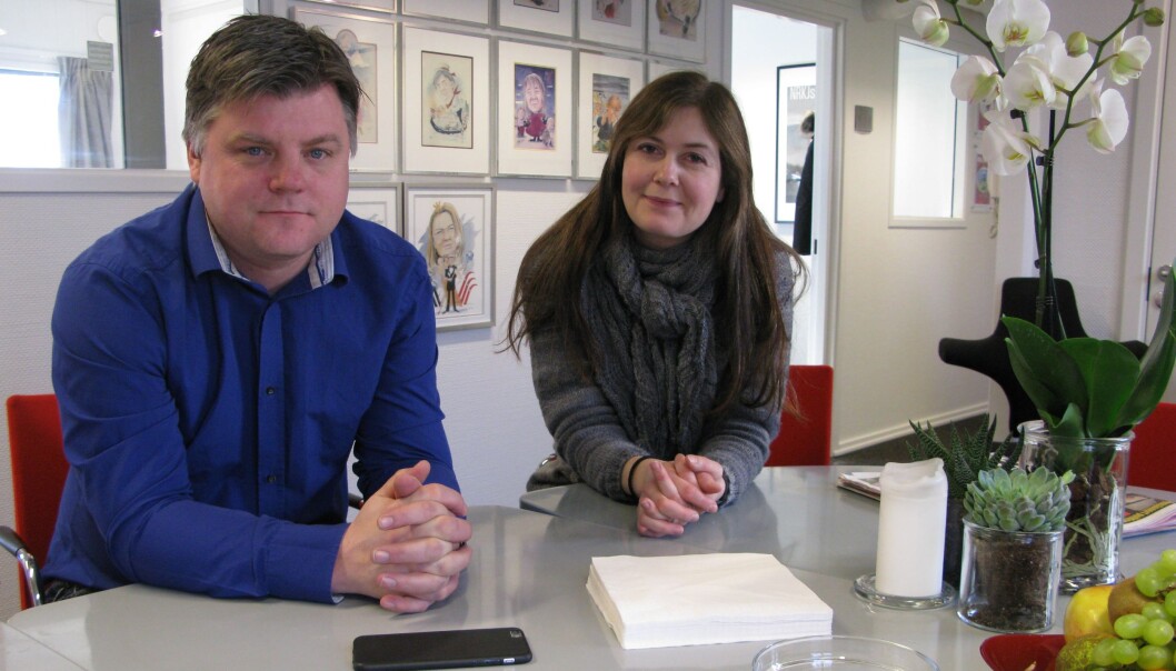 NRKJ, her representert ved leder Richard Aune og 2. nestleder Hege Fagerheim, har meldt NRK inn til Arbeidstilsynet for brudd på arbeidsmiljøloven. Foto: Bjørn Åge Mossin NRKJ, her representert ved leder Richard Aune og 2. nestleder Hege Fagerheim, har meldt NRK inn til Arbeidstilsynet for brudd på arbeidsmiljøloven. Foto: Bjørn Åge Mossin