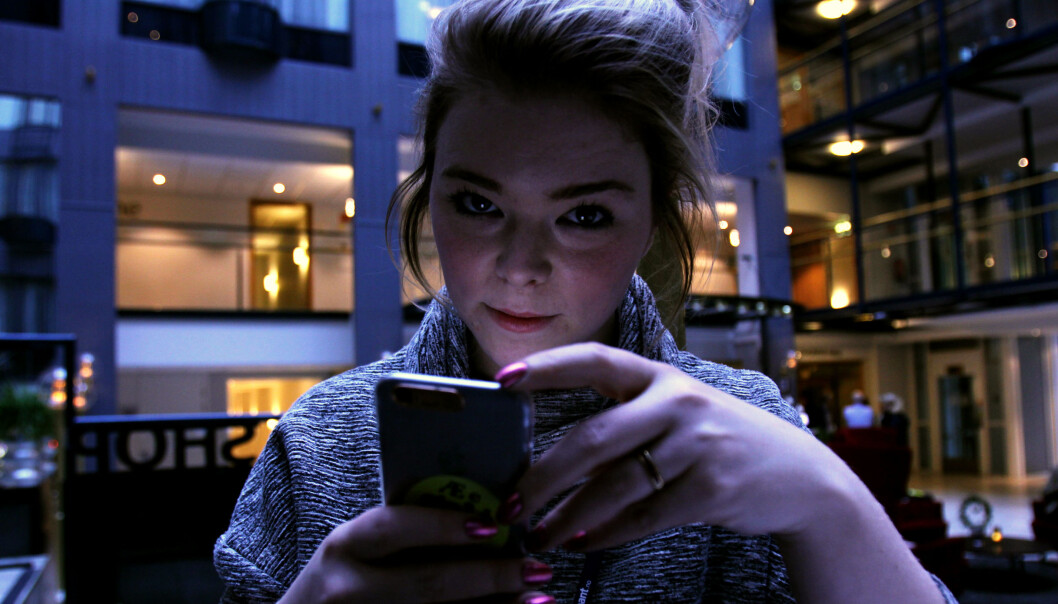 Monica Irén Solberg Susegg opplever Snapchat som en god inngang til Trønder-Avisa for yngre lesere. Minst en sak skal oppfylle samfunnsoppdraget. Foto: Martin Huseby Jensen Monica Irén Solberg Susegg opplever Snapchat som en god inngang til Trønder-Avisa for yngre lesere. Minst en sak skal oppfylle samfunnsoppdraget. Foto: Martin Huseby Jensen