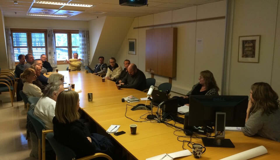 Redaksjonsklubben i Varden var samlet torsdag ettermiddag for å diskutere ledelsens forsikringskutt. Foto: Martin Øyvang