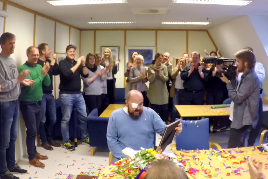 Varden og Porsgrunns Dagblad i reklamekrangel om fotografhyllest