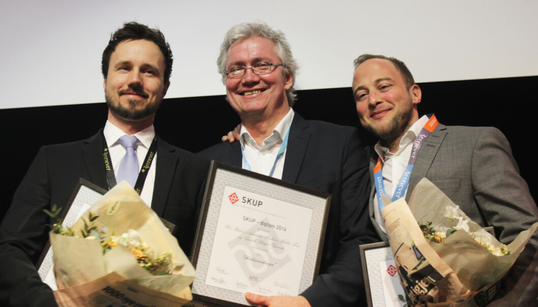 Per Anders Johansen, Andreas Bakke Foss og Fredrik hager-Thoresen mottar diplom under årets Skup-konferanse i Tønsberg. Foto: Martin Huseby Jensen Per Anders Johansen, Andreas Bakke Foss og Fredrik hager-Thoresen mottar diplom under årets Skup-konferanse i Tønsberg. Foto: Martin Huseby Jensen