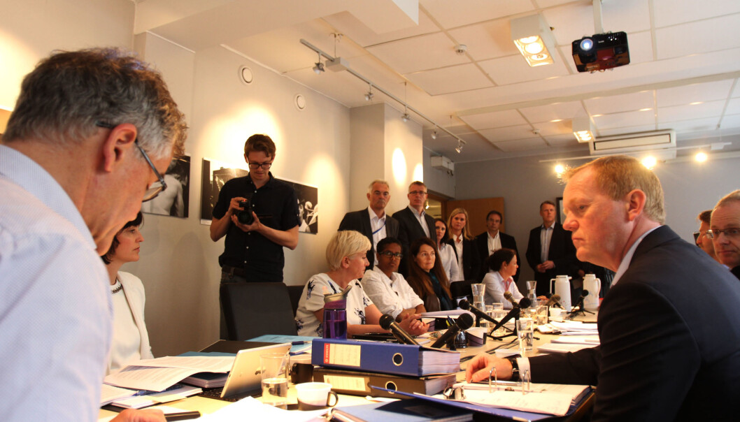 Det var stor pressepågang før PFU satt igang arbeidet med monsterklagen. Foto: Martin Huseby Jensen Det var stor pressepågang før PFU satt igang arbeidet med monsterklagen. Foto: Martin Huseby Jensen