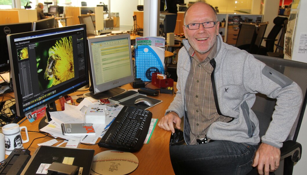 Kay Stenshjemmet er veldig klar for å gjøre som humla på bildet han tok forleden, selv om han har hatt et godt og interessant liv som pressefotograf. Foto: Bjørn Åge Mossin Kay Stenshjemmet er veldig klar for å gjøre som humla på bildet han tok forleden, selv om han har hatt et godt og interessant liv som pressefotograf. Foto: Bjørn Åge Mossin