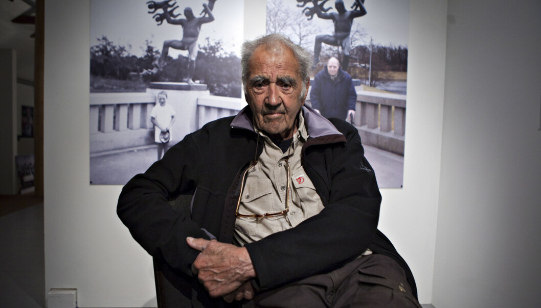 93 år gamle Johan Brun får fotopris. Anders Grønneberg / Dagbladet 93 år gamle Johan Brun får fotopris. Anders Grønneberg / Dagbladet