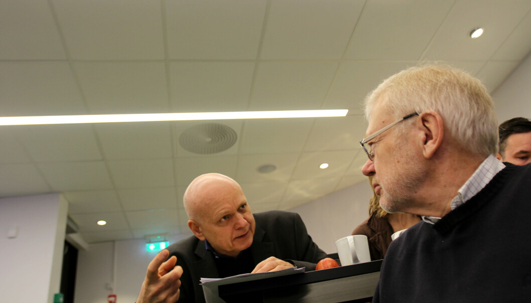 Bjørgulv Braanen og medieforsker Sigurd Høst under presentasjonen av opplags- og lesetall for 2014. Foto: Martin Huseby Jensen Bjørgulv Braanen og medieforsker Sigurd Høst under presentasjonen av opplags- og lesetall for 2014. Foto: Martin Huseby Jensen