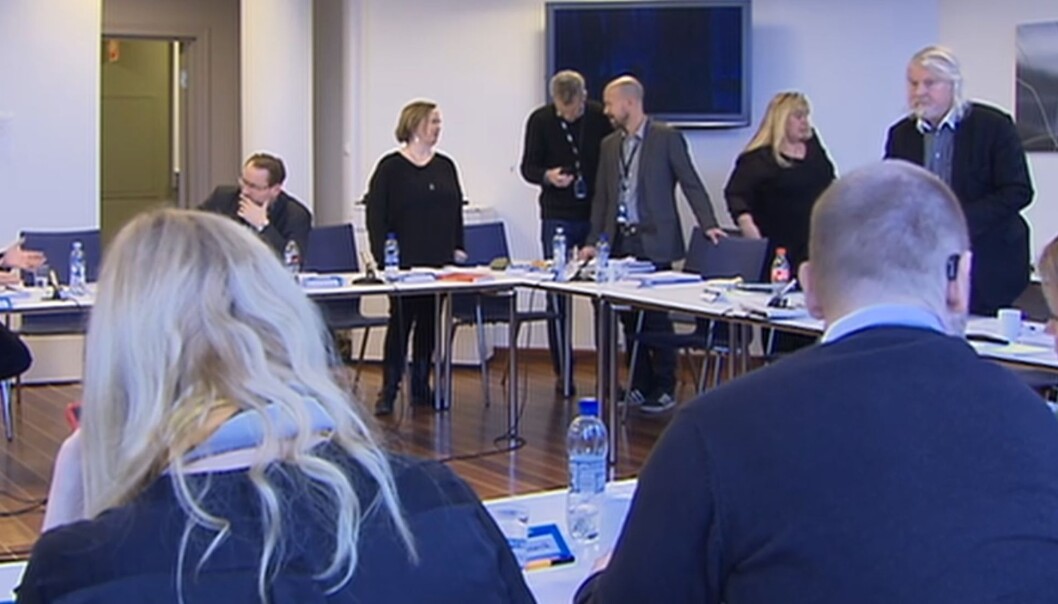 Kringkastingsrådet hadde 73 klagebrev på agendaen på sitt møte torsdag. Skjermdump fra NRKs streaming fra møtet. Kringkastingsrådet hadde 73 klagebrev på agendaen på sitt møte torsdag. Skjermdump fra NRKs streaming fra møtet.