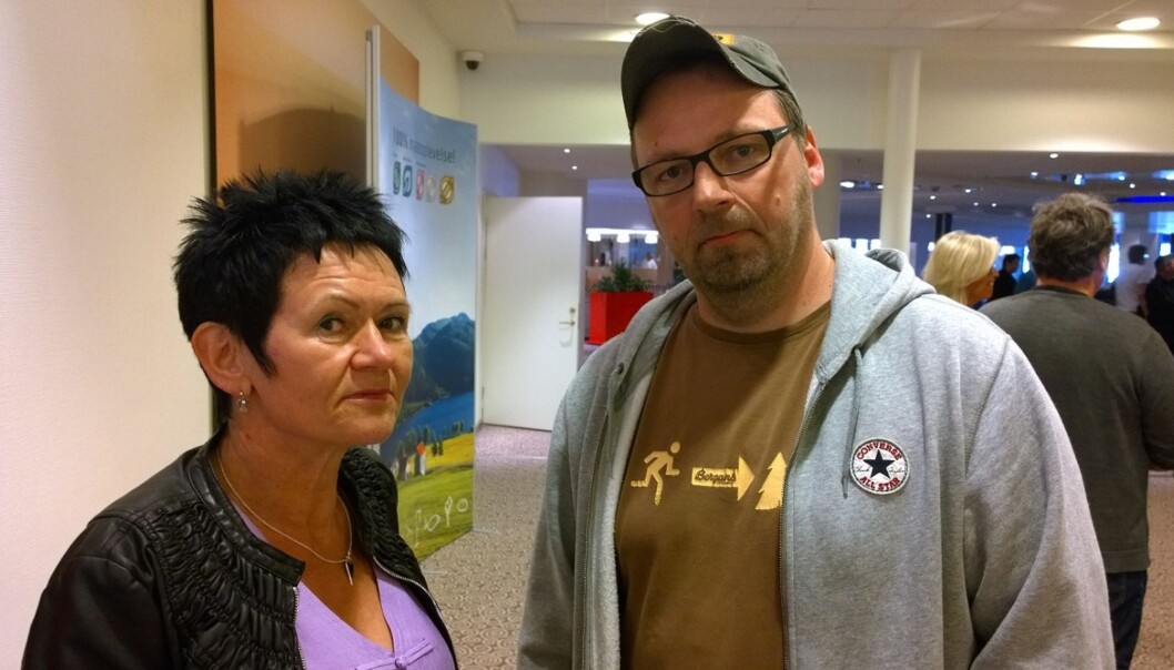 ADVARER: Leder av NJA, Britt-Ellen Negård og klubbleder Arild R. Hansen i Drammens Tidende protesterer mot det raske tempoet i Amedias nedbemanningsprosess. FOTO: FRODE JOHANSEN ADVARER: Leder av NJA, Britt-Ellen Negård og klubbleder Arild R. Hansen i Drammens Tidende protesterer mot det raske tempoet i Amedias nedbemanningsprosess. FOTO: FRODE JOHANSEN