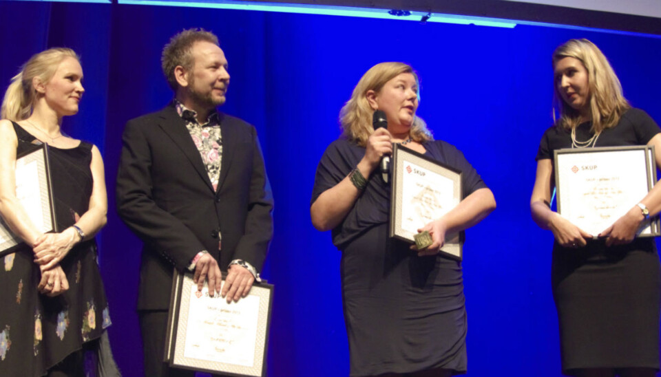 Stolte Skup-vinnere. F.v. Dagbladets Linn Kongsli Hillestad og Espen Sandli, Ingunn Røren og Ingrid Fredriksen fra Bergens Tidende. Foto: Andreas H. Lunde Stolte Skup-vinnere. F.v. Dagbladets Linn Kongsli Hillestad og Espen Sandli, Ingunn Røren og Ingrid Fredriksen fra Bergens Tidende. Foto: Andreas H. Lunde