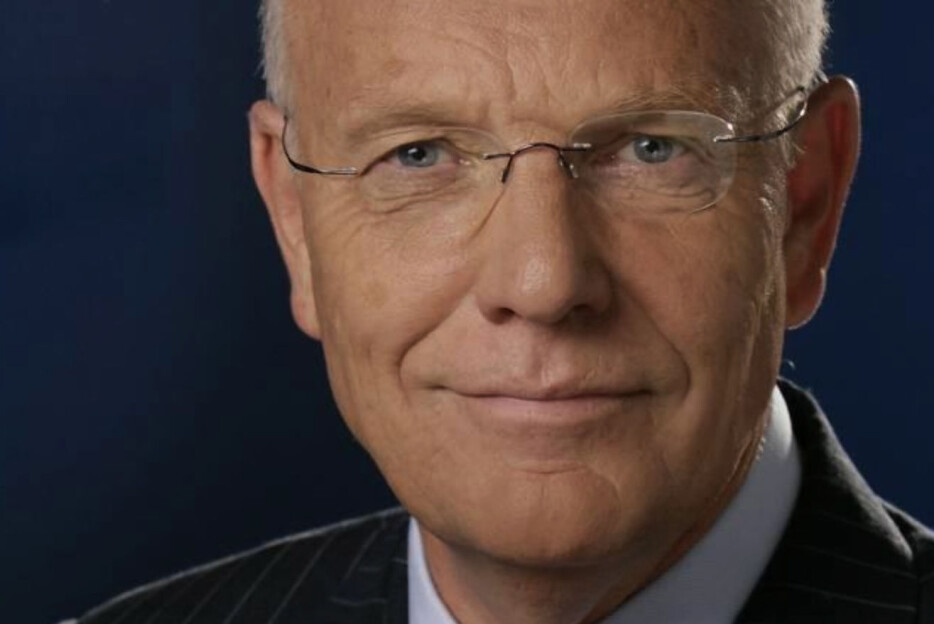 Går til sak mot NRK