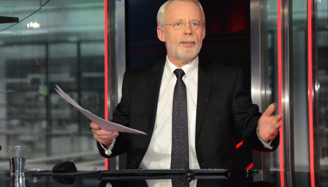 Odd Reidar Solem fra nyhetsstudio i TV 2. Foto: TV 2 Odd Reidar Solem fra nyhetsstudio i TV 2. Foto: TV 2