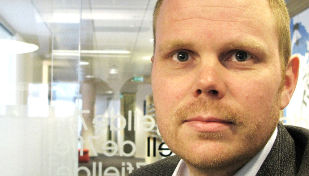 Gard Steiro, tror familiene og deres støttespillere i mange asylsaker opplever at de har lite å tape på sterkt personfokus. Foto: Martin Huseby Jensen Gard Steiro, tror familiene og deres støttespillere i mange asylsaker opplever at de har lite å tape på sterkt personfokus. Foto: Martin Huseby Jensen
