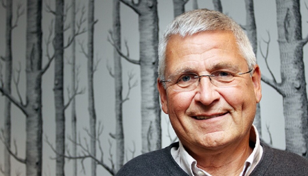 VOLUMFALL: Avisene har lite å hente på pris, mener Jan Vincent Jørgensen. Foto: Birgit Dannenberg VOLUMFALL: Avisene har lite å hente på pris, mener Jan Vincent Jørgensen. Foto: Birgit Dannenberg