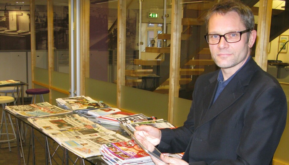 KLAR: Fagsjef Geir Engen og MBL lanserer betalingsmodell på brett og mobil for småaviser. Foto: Bjørn Åge Mossin KLAR: Fagsjef Geir Engen og MBL lanserer betalingsmodell på brett og mobil for småaviser. Foto: Bjørn Åge Mossin