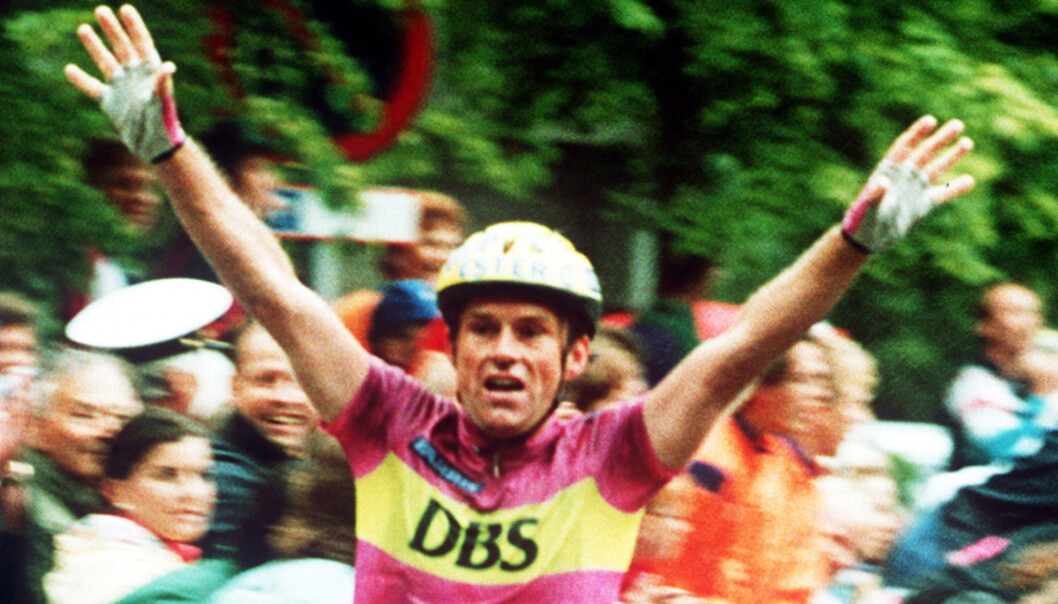 Pedersen måtte forklare seg for ledelsen i NRK-Sporten. Her under Sykkel-NM i Lærdal i 1992. Foto: Jon Eeg / NTB SCANPIX Pedersen måtte forklare seg for ledelsen i NRK-Sporten. Her under Sykkel-NM i Lærdal i 1992. Foto: Jon Eeg / NTB SCANPIX