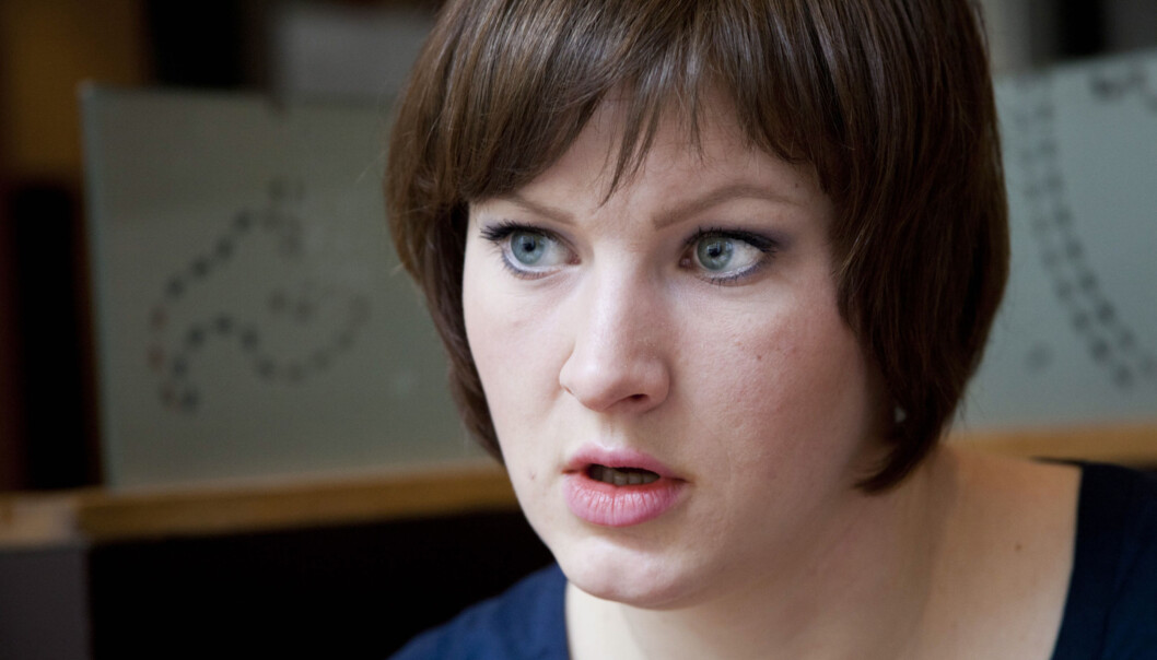 BOKMÅL-SEX: Agnes Ravatn leste 600 sexannonser, men fant ingen på nynorsk. Foto: Kathrine Geard BOKMÅL-SEX: Agnes Ravatn leste 600 sexannonser, men fant ingen på nynorsk. Foto: Kathrine Geard