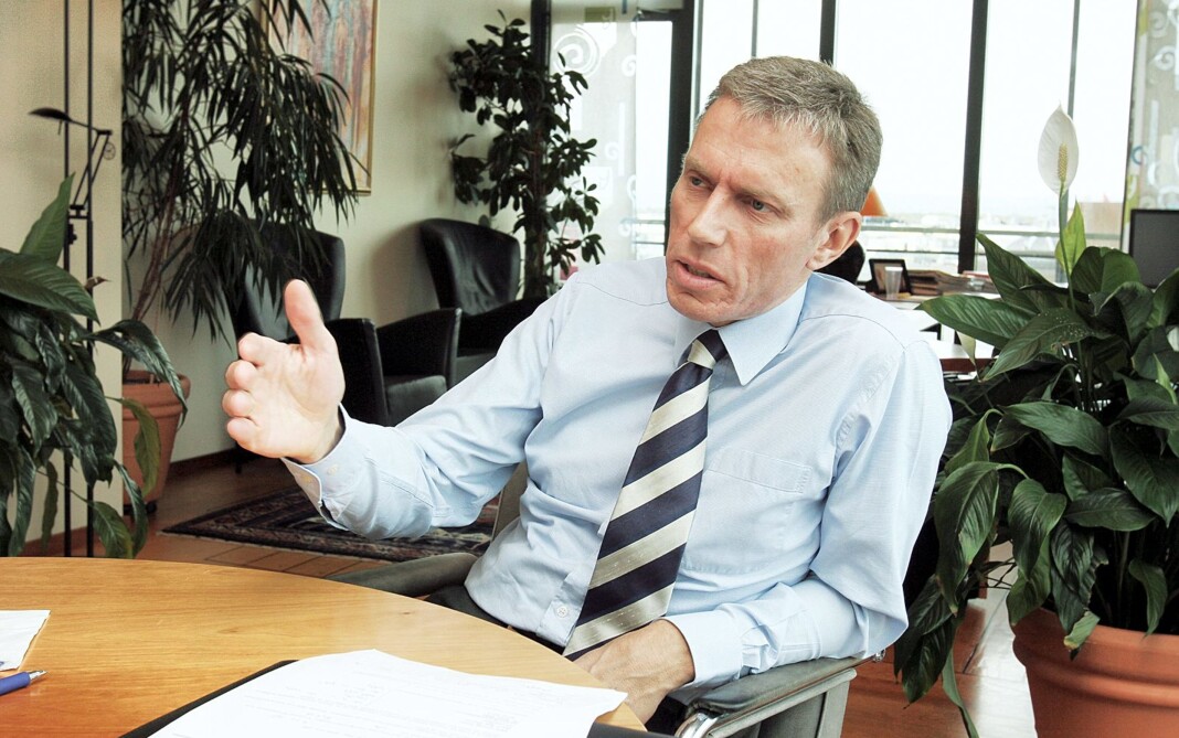 Konsernsjef Rolv Erik Ryssdal i Schibsted sier mediekonsernene ønsker et sterkt NRK, men at det er viktig at statskanalen ikke gjør det vanskelig for dem å selge abonnementer. Arkivfoto: Birgit Dannenberg Konsernsjef Rolv Erik Ryssdal i Schibsted sier mediekonsernene ønsker et sterkt NRK, men at det er viktig at statskanalen ikke gjør det vanskelig for dem å selge abonnementer. Arkivfoto: Birgit Dannenberg