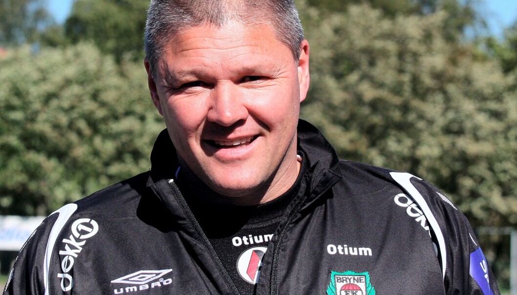 Mons Ivar Mjelde møter journalistene for å snakke om mediekjøret han opplevde som Brann-trener. Foto: Jarle Vines. Mons Ivar Mjelde møter journalistene for å snakke om mediekjøret han opplevde som Brann-trener. Foto: Jarle Vines.