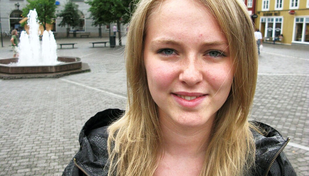 UNG OG SERIØS: – Vi ønsker å vise at vi er seriøse, og ikke opptre som en russeavis. Ingen idé er for dum, bare vi finner en god vinkel på saken, mener Puls-ansvarlig Margrethe Håland Solheim. FOTO: BJØRN ÅGE MOSSIN UNG OG SERIØS: – Vi ønsker å vise at vi er seriøse, og ikke opptre som en russeavis. Ingen idé er for dum, bare vi finner en god vinkel på saken, mener Puls-ansvarlig Margrethe Håland Solheim. FOTO: BJØRN ÅGE MOSSIN