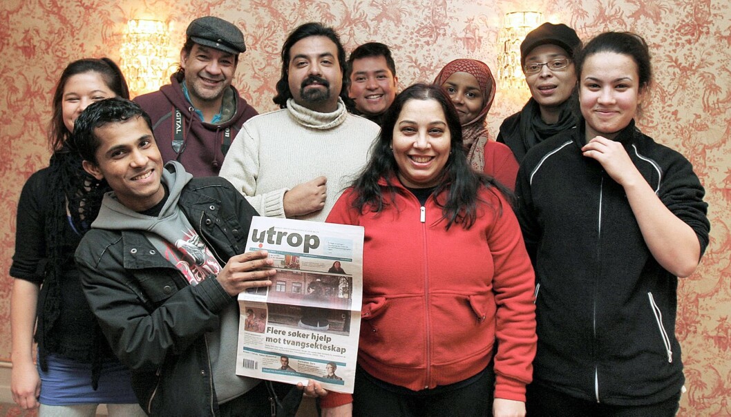 UTROP: Foran fra venstre: Majoran Vivekananthan, Saroj Chumber og Nouha Bourouh. Fra venstre midten: Lan Marie Berg, Claudio Castello og Sheema Adam. Bakerst fra venstre: Oscar Tawil Vitry, Leon Espinosa og Isabell Sterling. Foto: Birgit Dannenberg UTROP: Foran fra venstre: Majoran Vivekananthan, Saroj Chumber og Nouha Bourouh. Fra venstre midten: Lan Marie Berg, Claudio Castello og Sheema Adam. Bakerst fra venstre: Oscar Tawil Vitry, Leon Espinosa og Isabell Sterling. Foto: Birgit Dannenberg