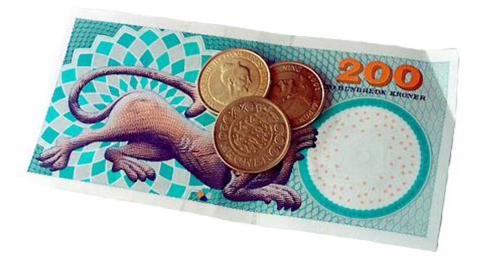 Får betalt for å snakke med mediene