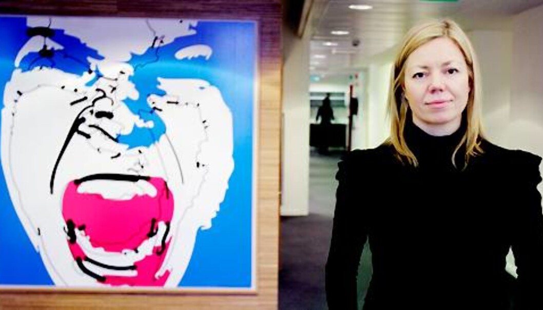 RESSURSER: - Jeg ser jo hver dag at BT får til mye mer enn BA, fordi vi har flere ressurser, sier Trine Eilertsen. Foto: Paul S. Amundsen RESSURSER: - Jeg ser jo hver dag at BT får til mye mer enn BA, fordi vi har flere ressurser, sier Trine Eilertsen. Foto: Paul S. Amundsen