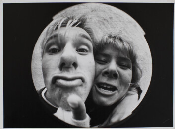 Unge og lovende. Jørn og Annemor på Pressefotografskolen i Fredrikstad. Foto: Privat Unge og lovende. Jørn og Annemor på Pressefotografskolen i Fredrikstad. Foto: Privat