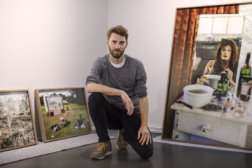 Den norske lanseringen av «Det siste testamentet» fant sted på Shoot Gallery i Oslo, hvor Jonas Bendiksen også stilte ut prosjektet. Arkivfoto: Andrea Gjestvang Den norske lanseringen av «Det siste testamentet» fant sted på Shoot Gallery i Oslo, hvor Jonas Bendiksen også stilte ut prosjektet. Arkivfoto: Andrea Gjestvang