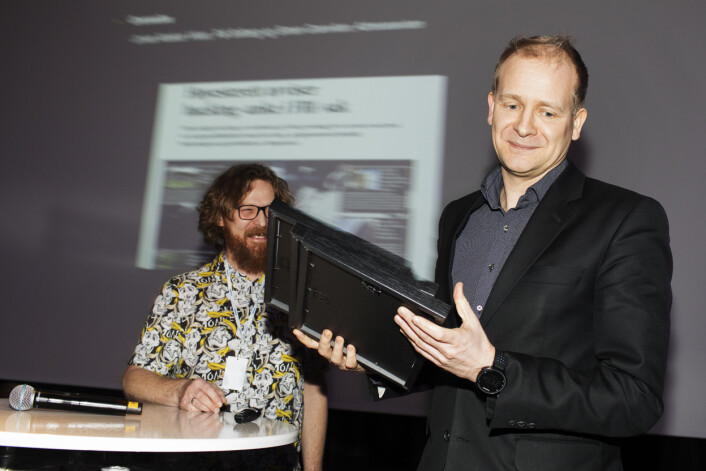 Pål Solberg fra Adressa tok i mot prisen for beste nyhetsjournalistikk. Foto: Andrea Gjestvang Pål Solberg fra Adressa tok i mot prisen for beste nyhetsjournalistikk. Foto: Andrea Gjestvang