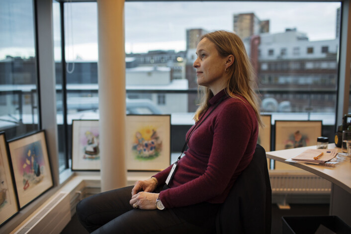 Hvis redaktør Irene Halvorsen står fast i arbeidet, snurrer hun bare på stolen og ser ut på himmelen. Hvis redaktør Irene Halvorsen står fast i arbeidet, snurrer hun bare på stolen og ser ut på himmelen.